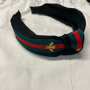 Bee print ribbon headband